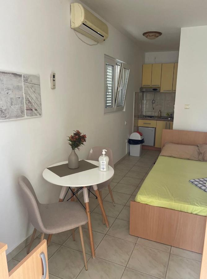 Apartments Sveti Stefan-Marko Bagian luar foto